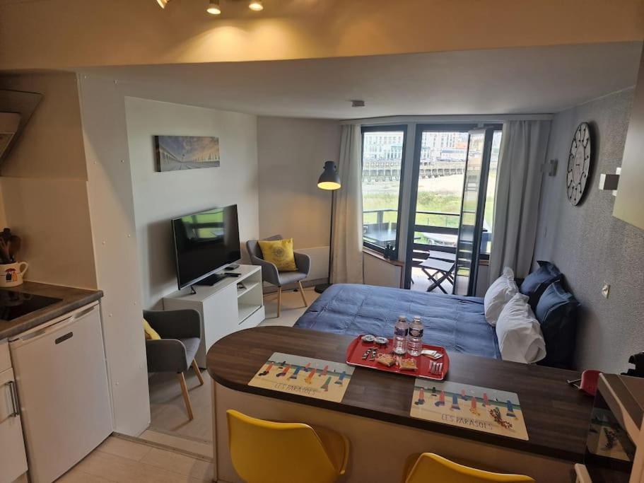 Le Cocooning-Studio Deauville Marina Avec Terrasse Vue Mer Et Plage Exteriör bild