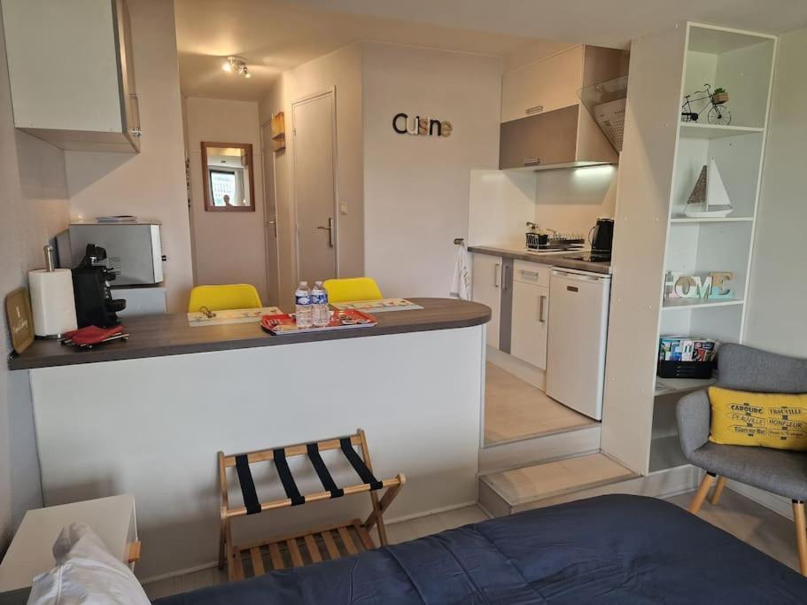 Le Cocooning-Studio Deauville Marina Avec Terrasse Vue Mer Et Plage Exteriör bild
